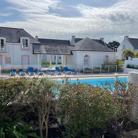 Maison De Vacances De 56 M2 Dans Residence Avec Piscine Chauffee Proche Plages Locmaria Bagian luar foto
