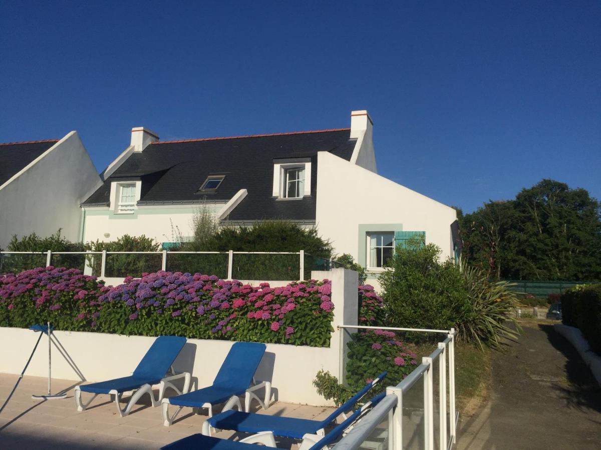 Maison De Vacances De 56 M2 Dans Residence Avec Piscine Chauffee Proche Plages Locmaria Bagian luar foto