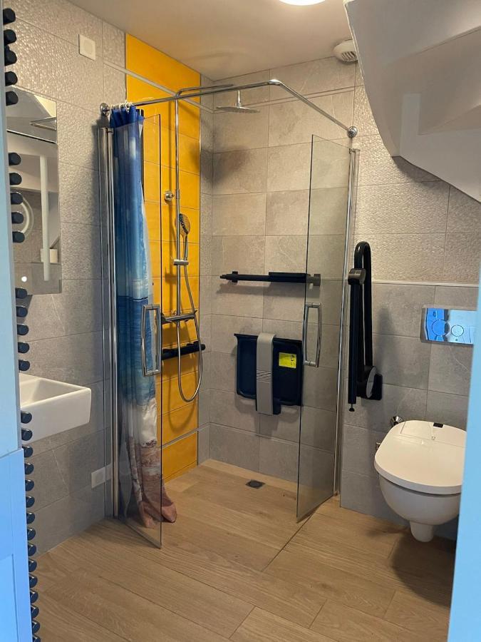 Maison De Vacances De 56 M2 Dans Residence Avec Piscine Chauffee Proche Plages Locmaria Bagian luar foto