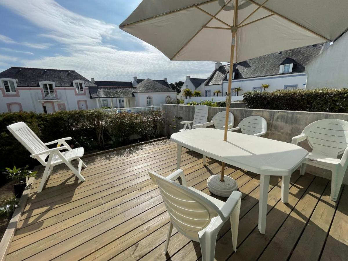 Maison De Vacances De 56 M2 Dans Residence Avec Piscine Chauffee Proche Plages Locmaria Bagian luar foto